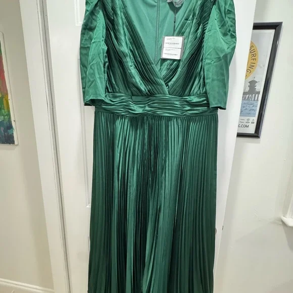 mac duggal green pleated dress Green Sleeveless One Shoulder Pleated Gown main image 1